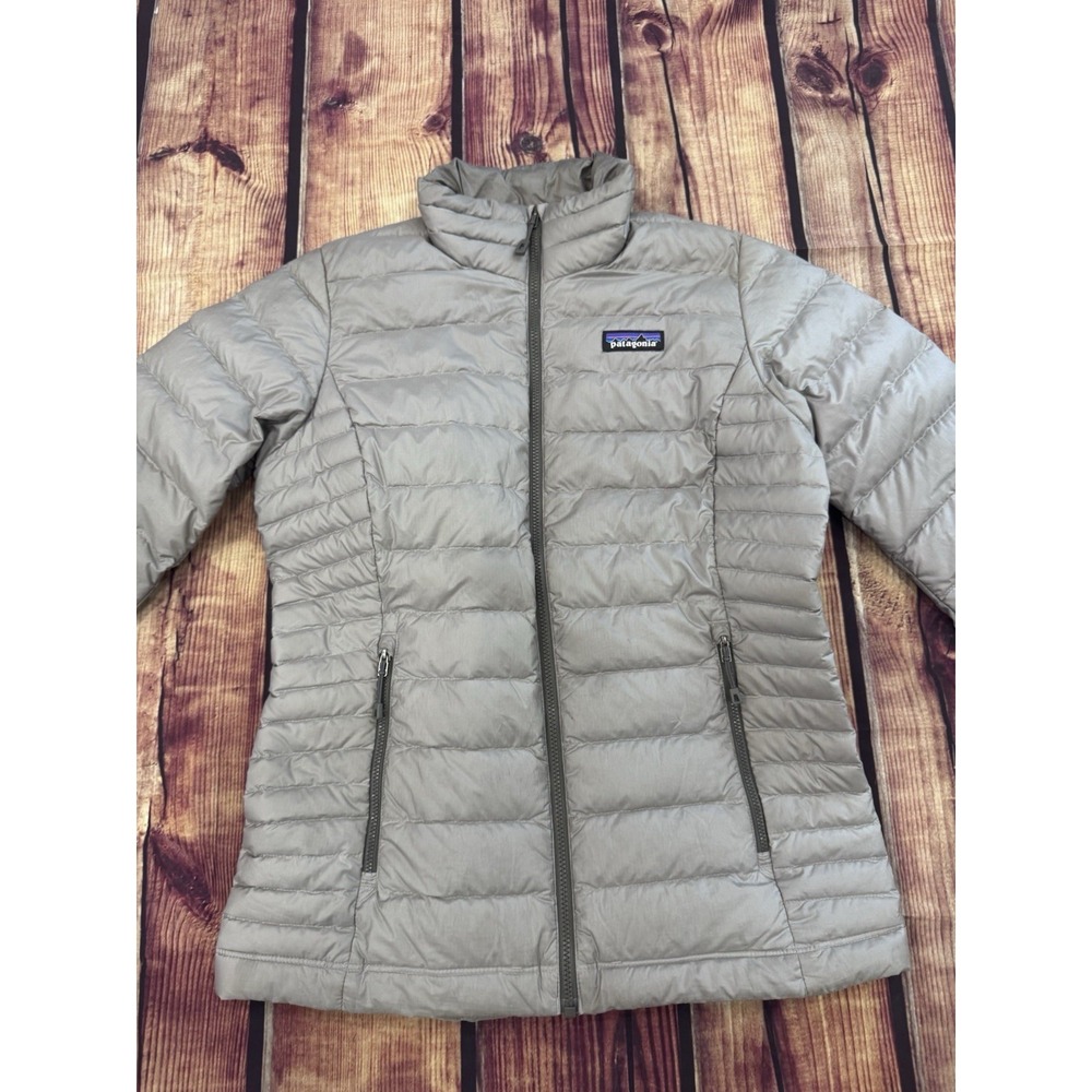 Patagonia Down Sweater Women's Gray Down Quilted Full Zip Puffer Jacket XS